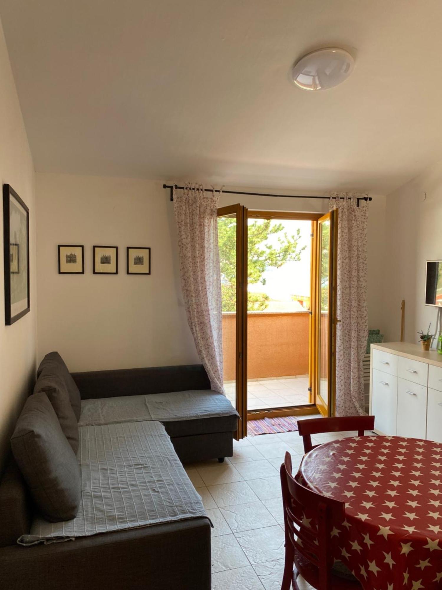 Apartments Lili Baška Εξωτερικό φωτογραφία